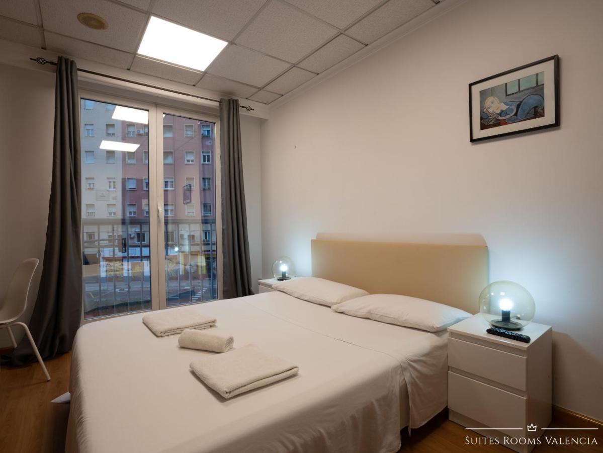 Suites Rooms Валенсия Экстерьер фото