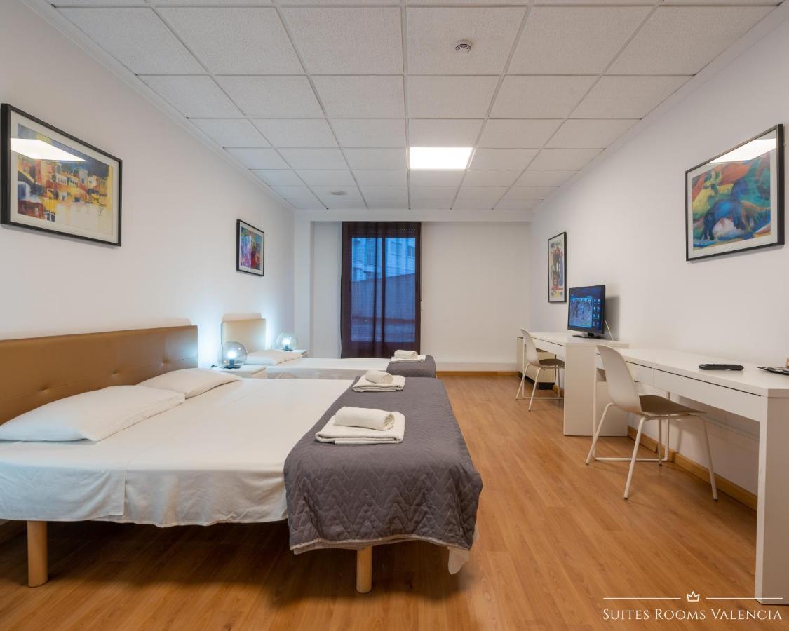 Suites Rooms Валенсия Экстерьер фото